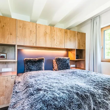 Max Panorama By We Rent Chalet