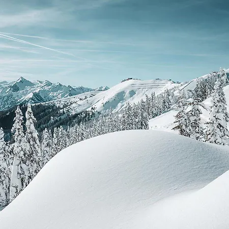 Max Panorama By We Rent Zell am See